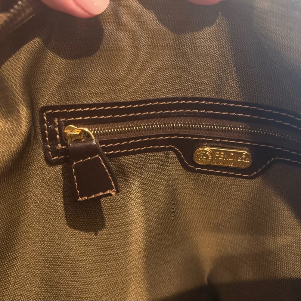 Fendi Zucca top handle. Great condition - Picture 9 of 13